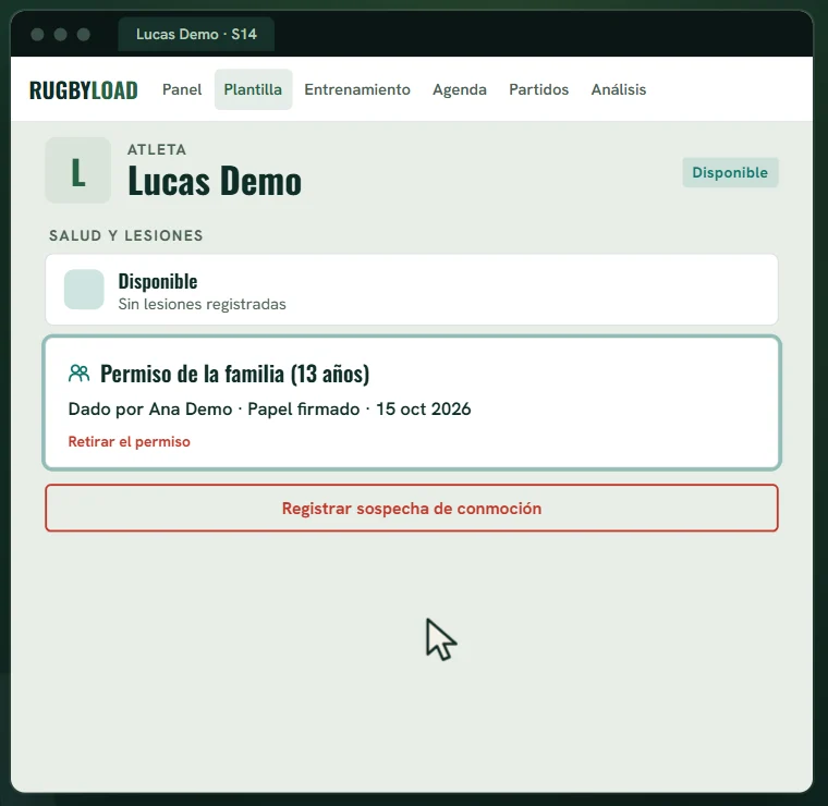 Ficha de un jugador de 13 años con el permiso de la familia registrado: dado por su madre, en papel firmado, con fecha